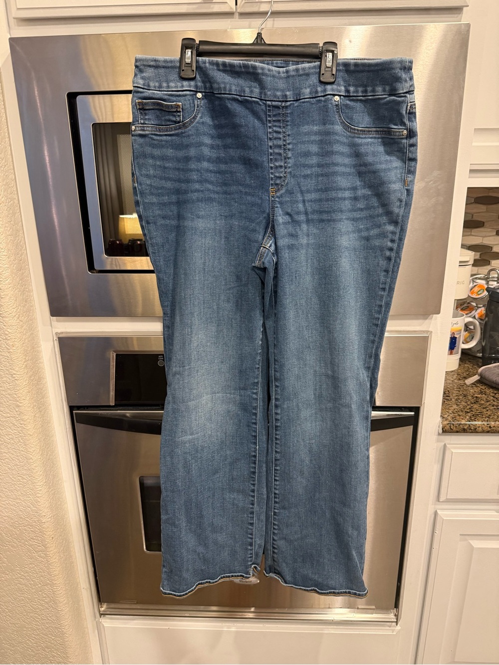 Chico's Slim Boot Jeans - size 2.5R (14R)